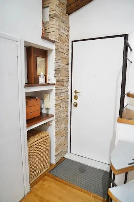 Apartment Trastevere Lovely Loft Rome